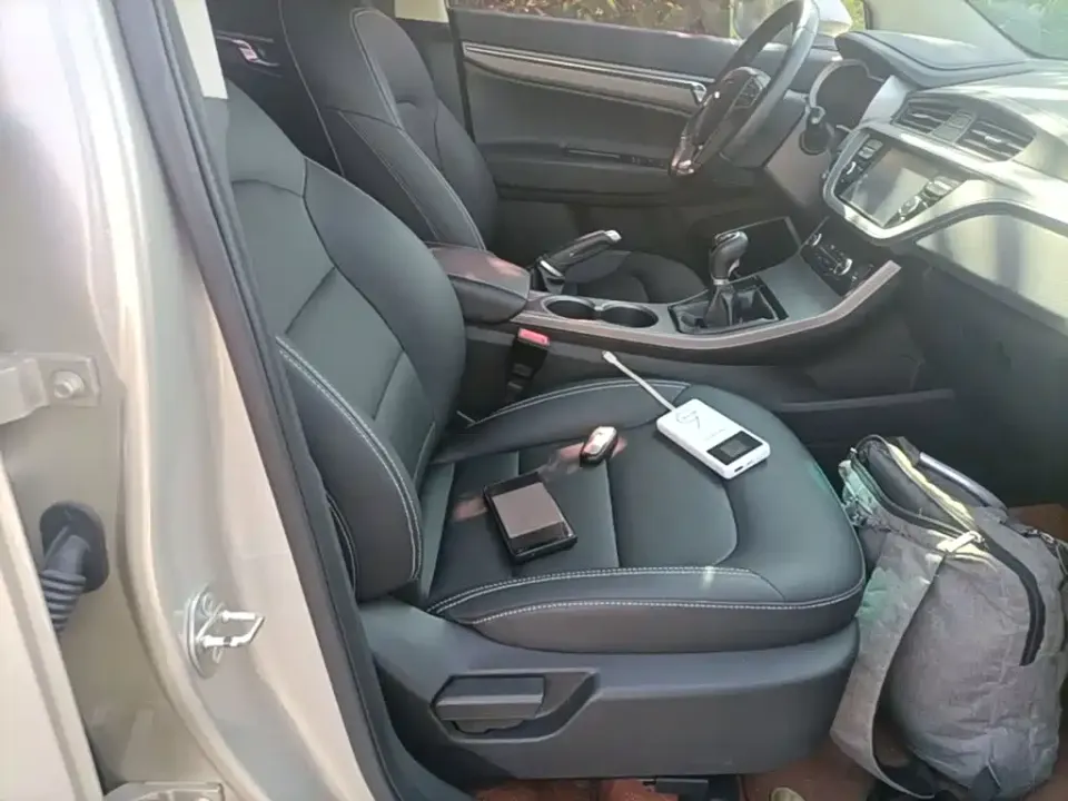Geely Emgrand GS