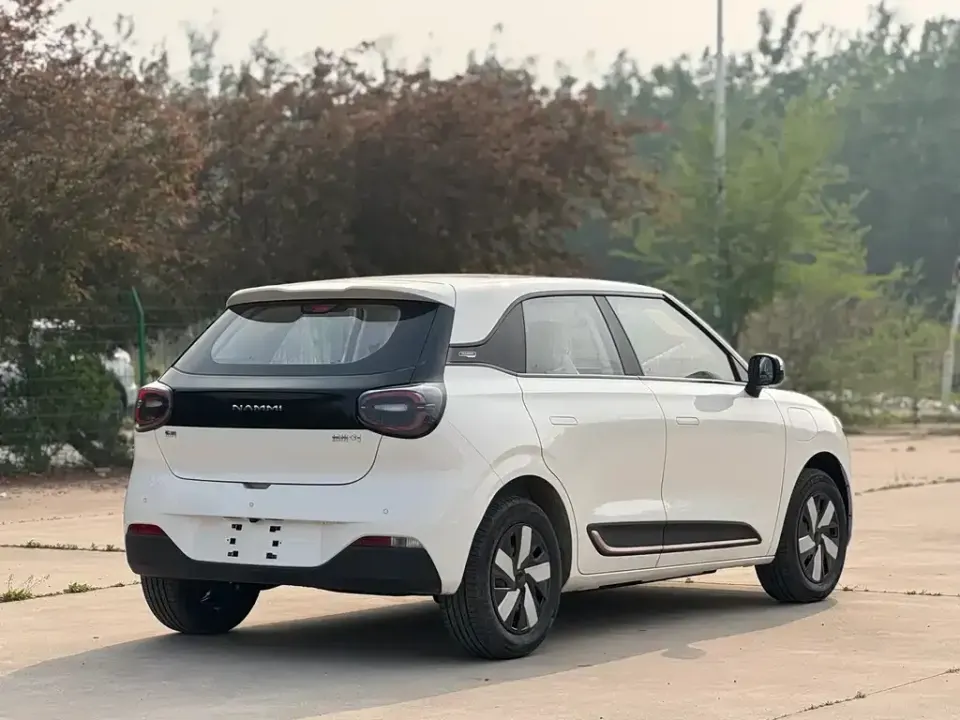 eπ Nano 01