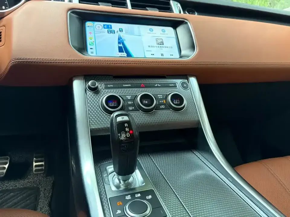 Land Rover Sport