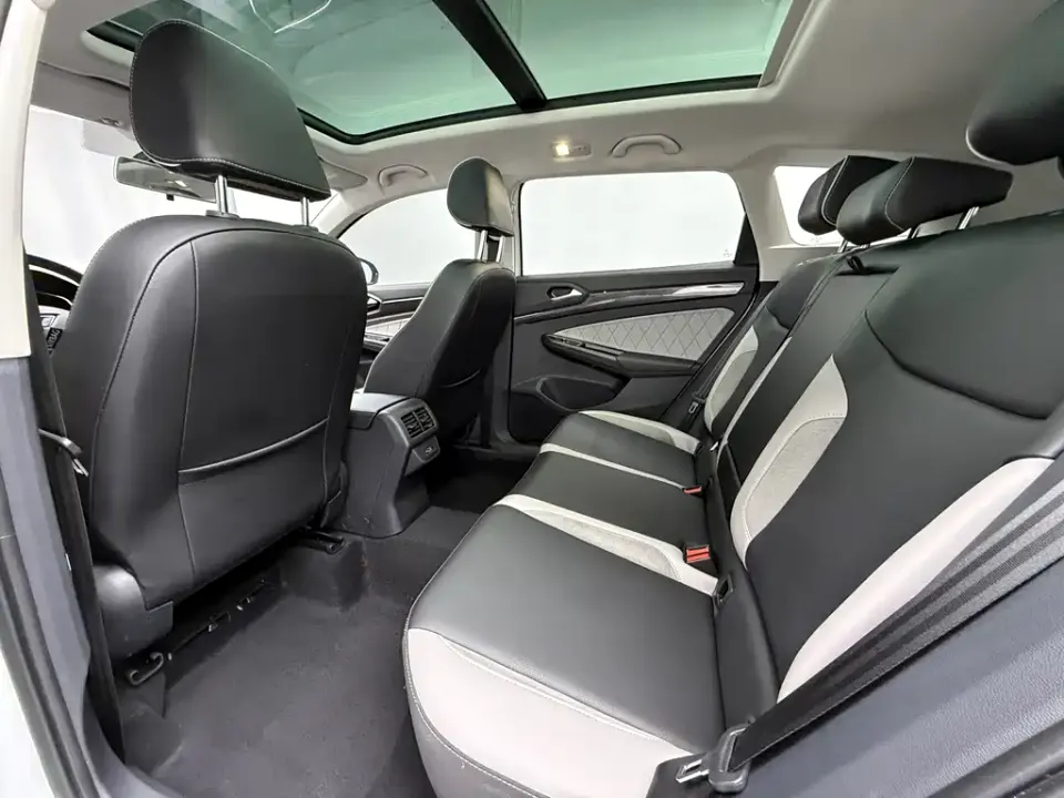 Jetta VS7