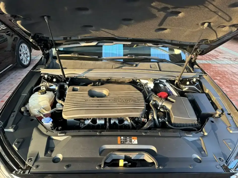 Ford Taurus