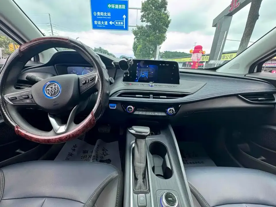 Buick Velite 6