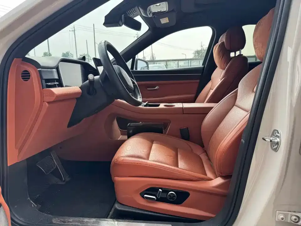 AITO AITO M5