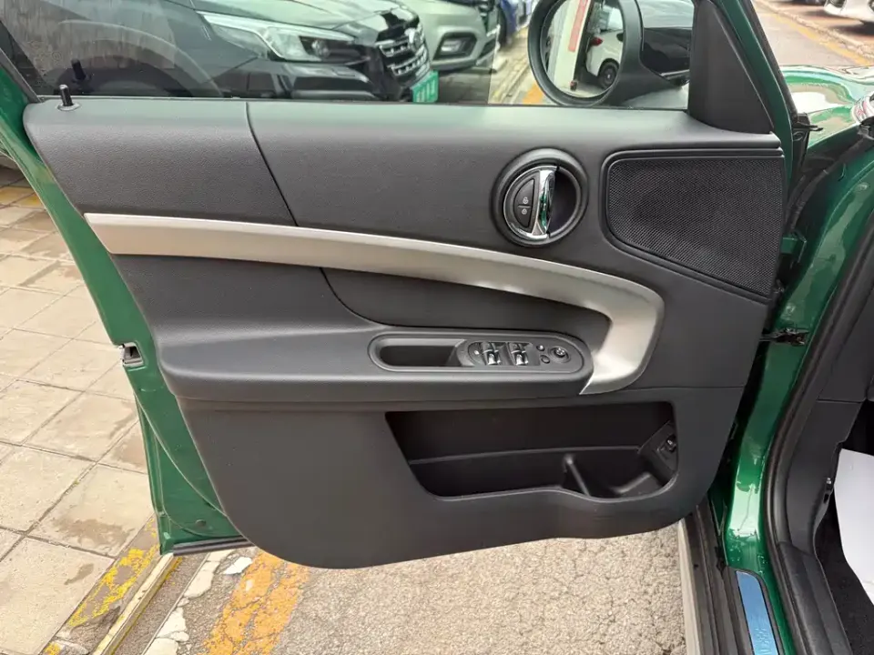 MINI Mini Countryman