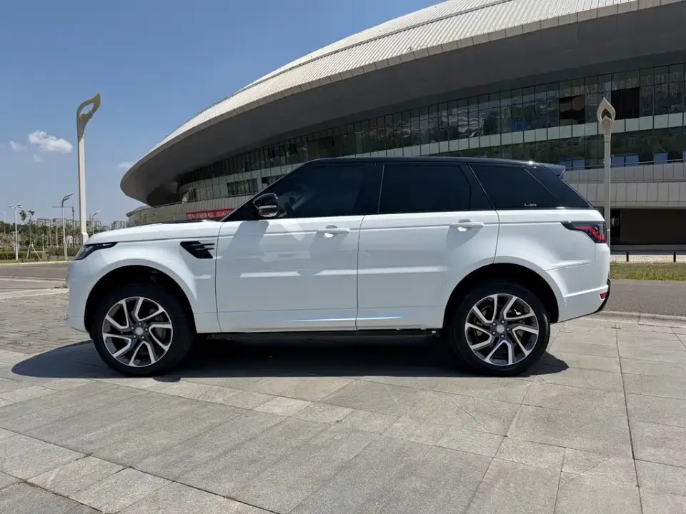 Land Rover Sport