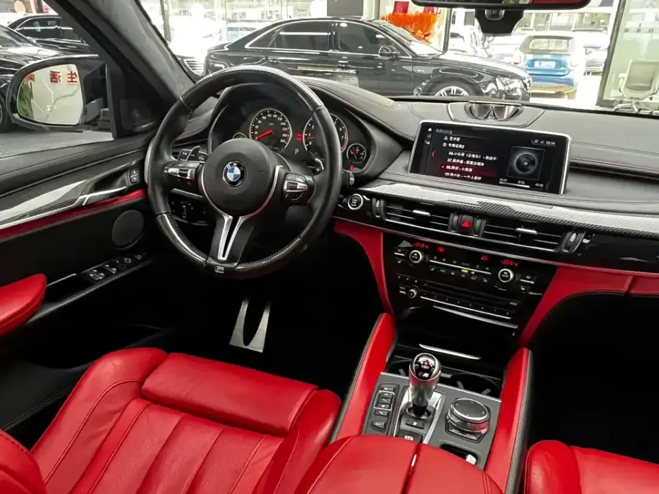 BMW X6 M