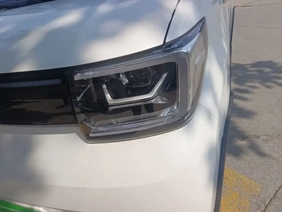 Wuling MINIEV