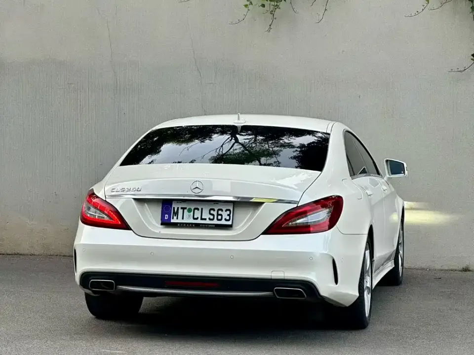Mercedes-Benz CLS
