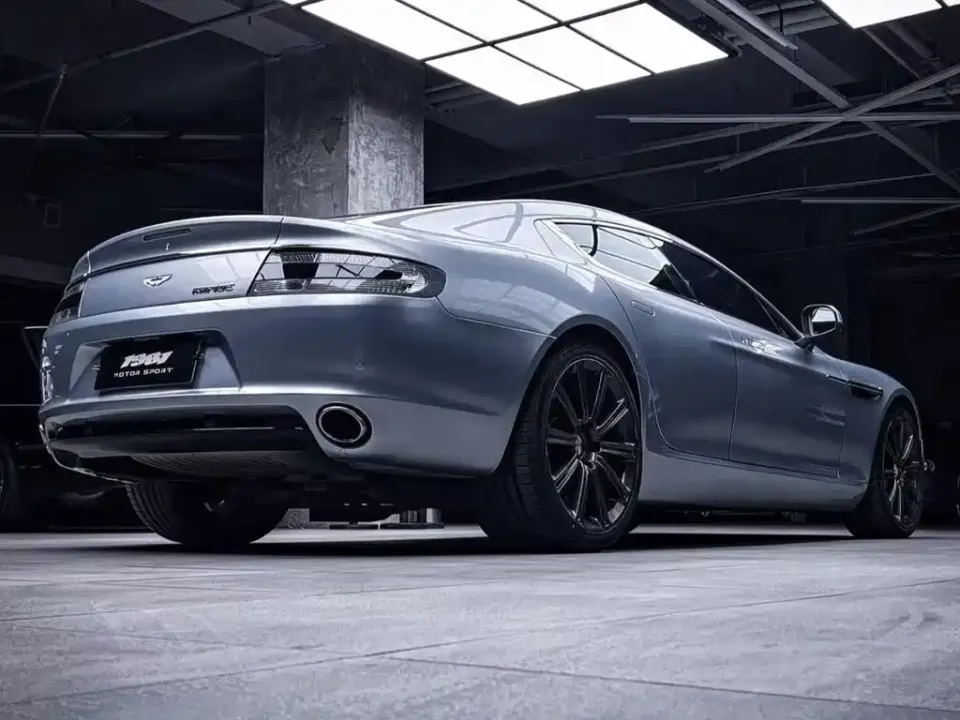 Aston Martin Rapide