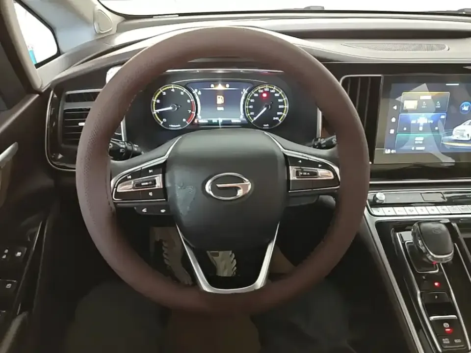 GAC Trumpchi M8