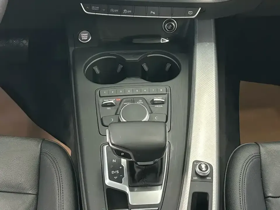 Audi A5 (Import)
