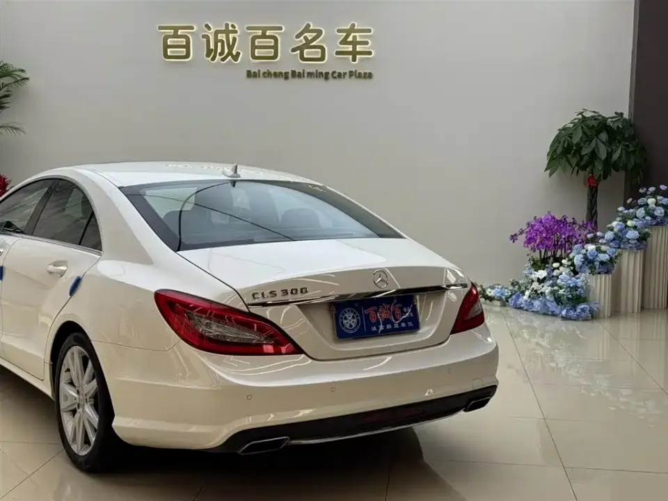 Mercedes-Benz CLS