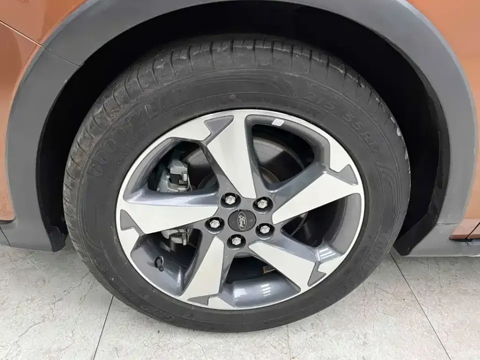 Ford Focus Active