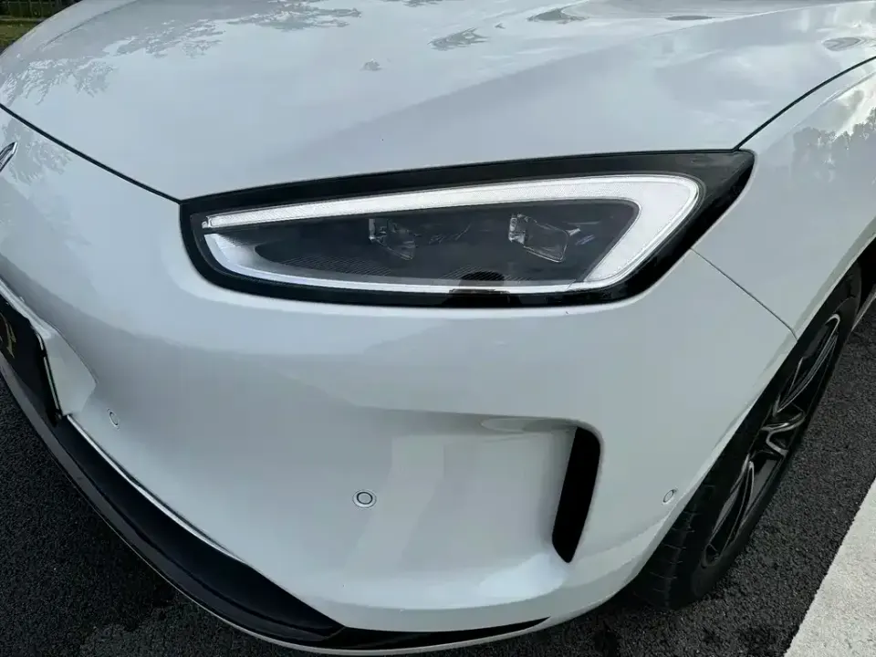 AITO AITO M5