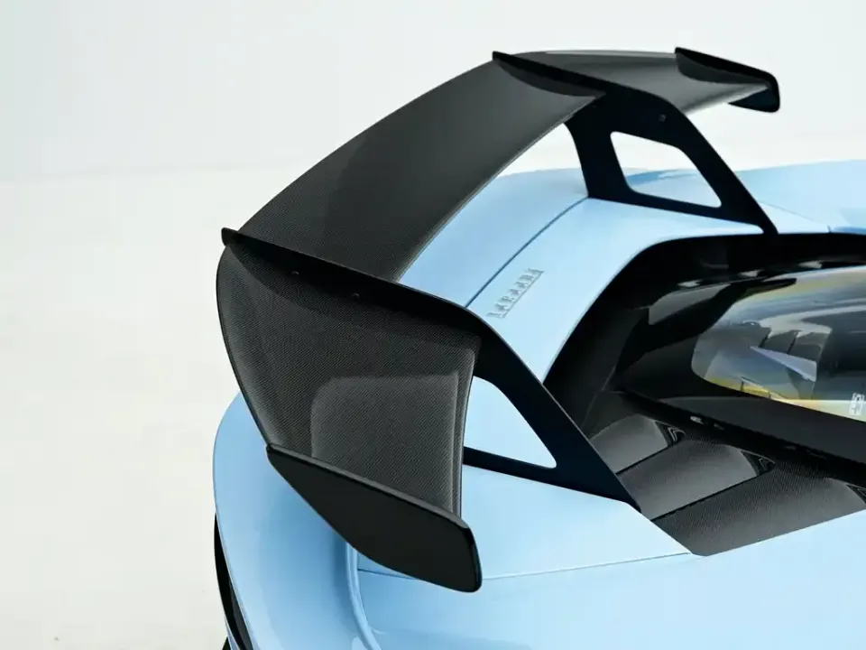 Ferrari SF90