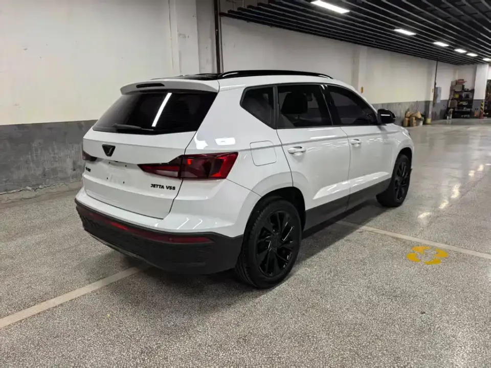 Jetta VS5