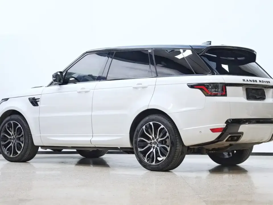 Land Rover Sport