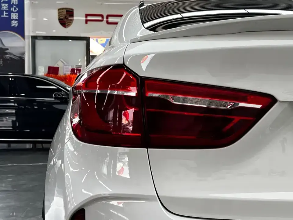 BMW X6 M