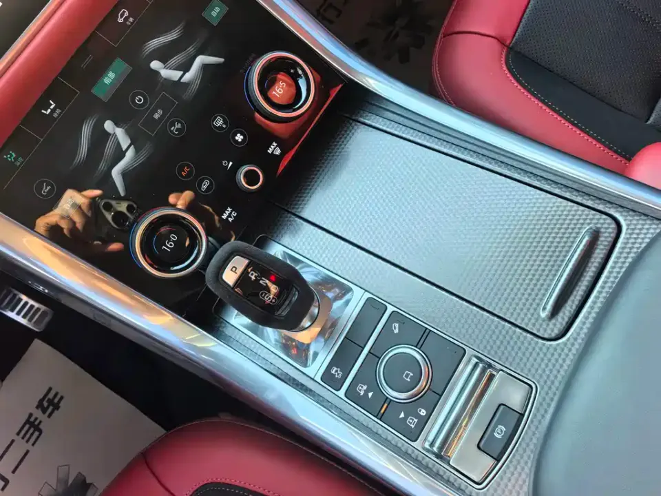 Land Rover Sport