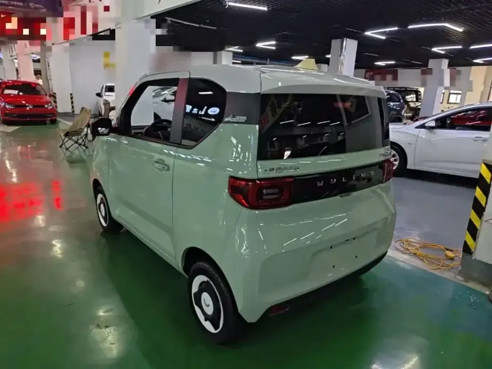 Wuling MINIEV