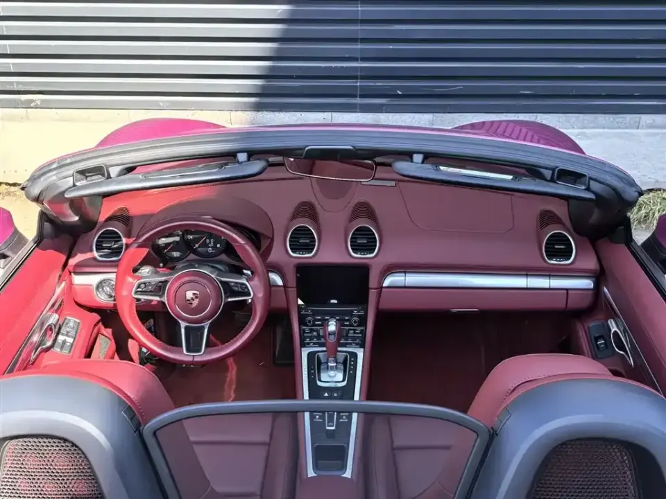 Porsche 718
