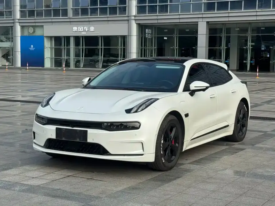 Zeekr 001