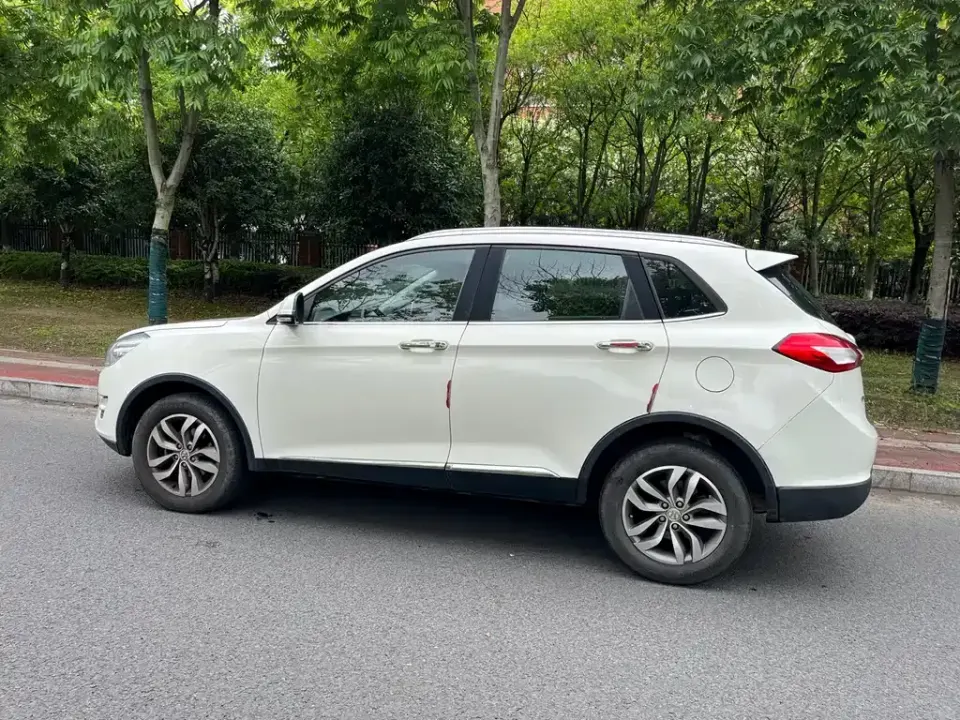 BAIC Senova X65
