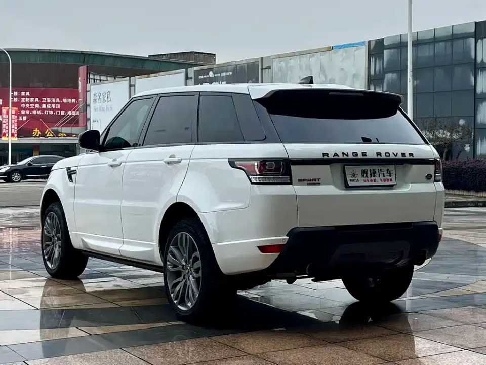 Land Rover Sport
