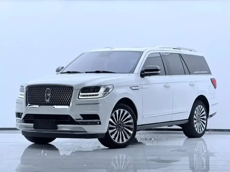 Lincoln Navigator