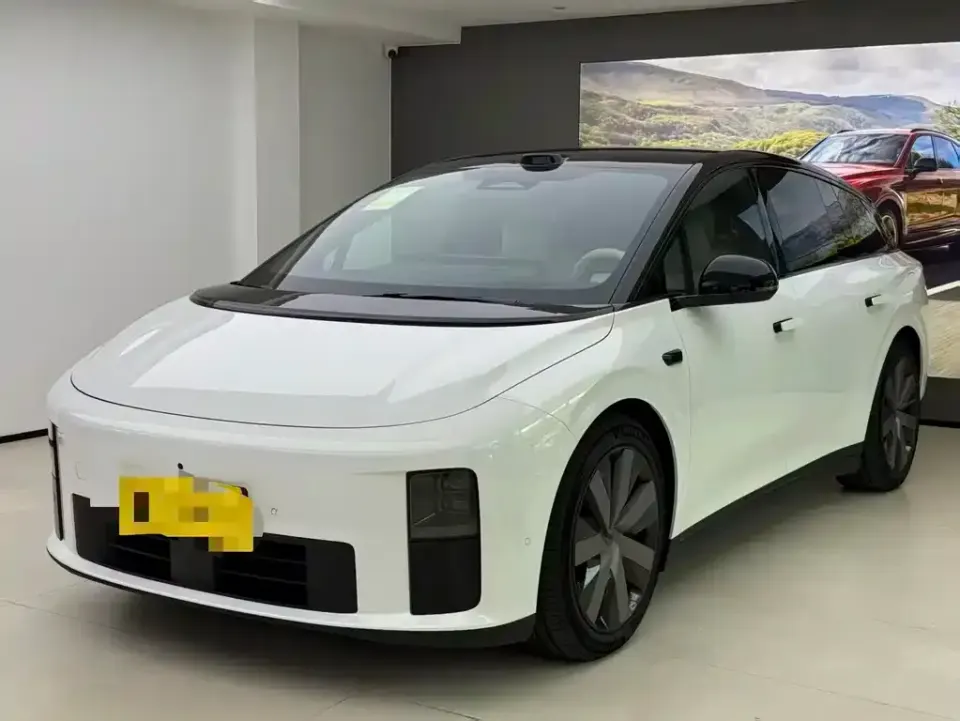 Li Li i6