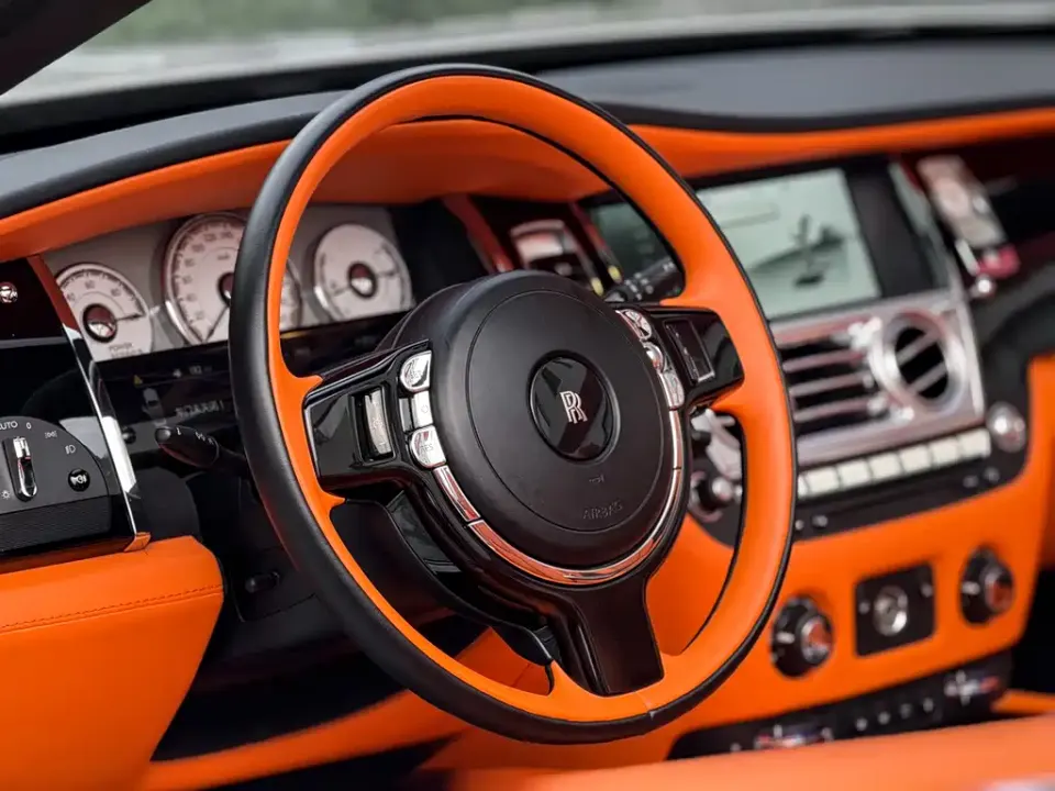 Rolls-Royce Dawn