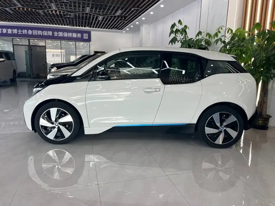 BMW i3 (Import)
