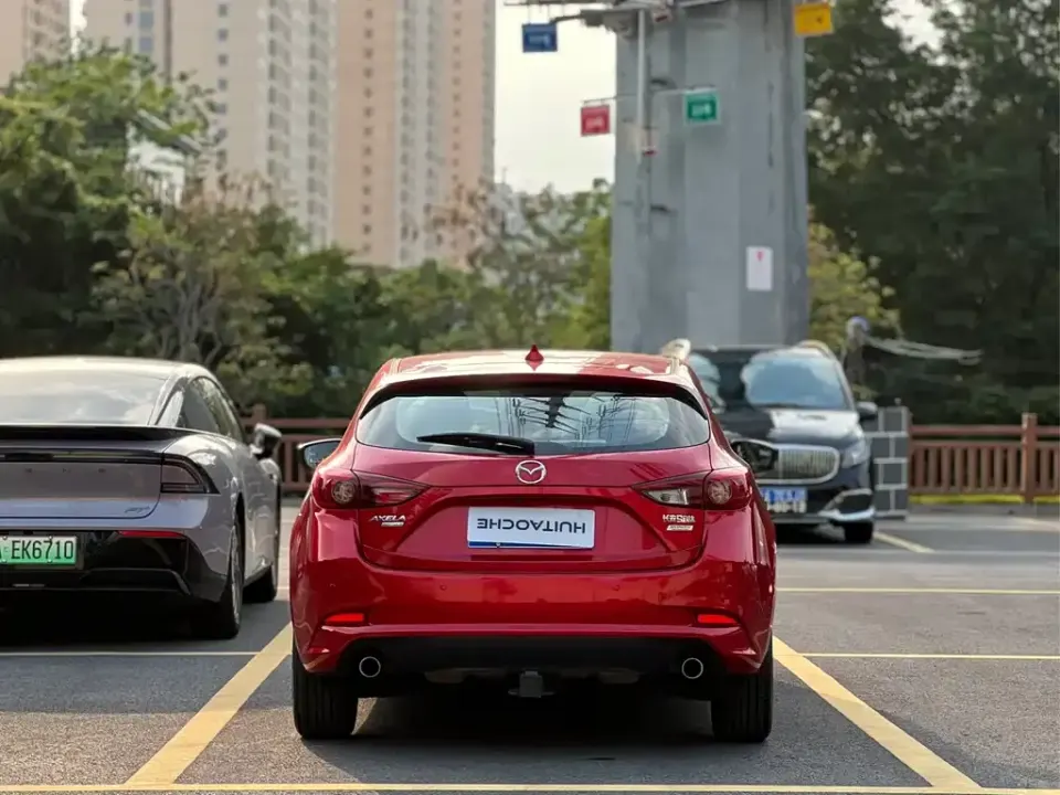 Mazda 3 Axela