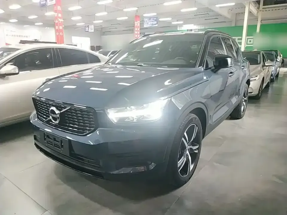 Volvo XC40