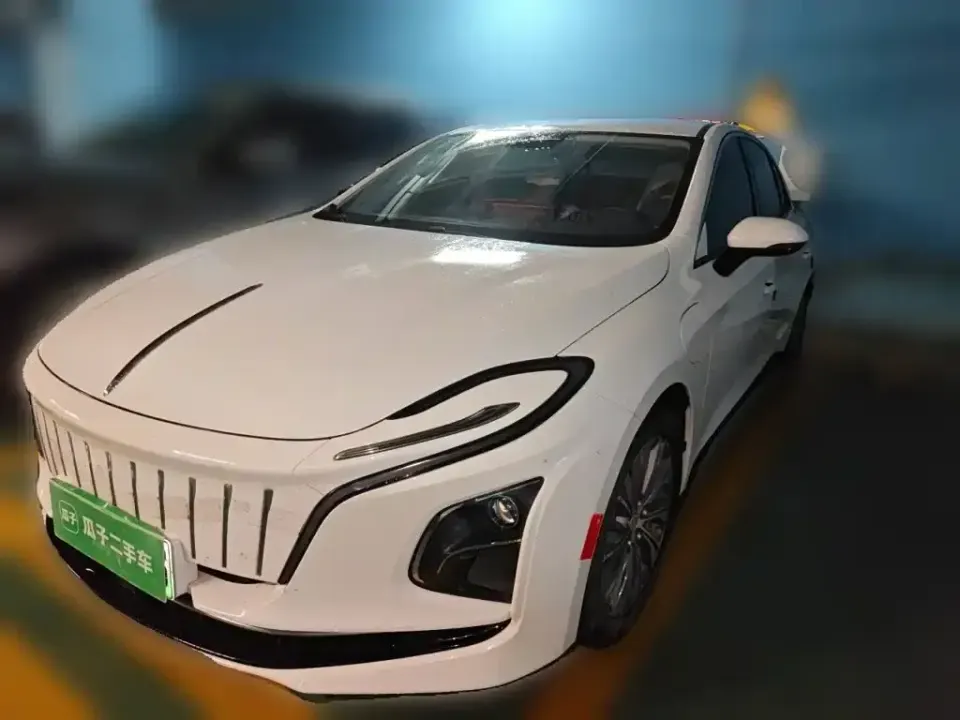 Hongqi Hongqi E-QM5