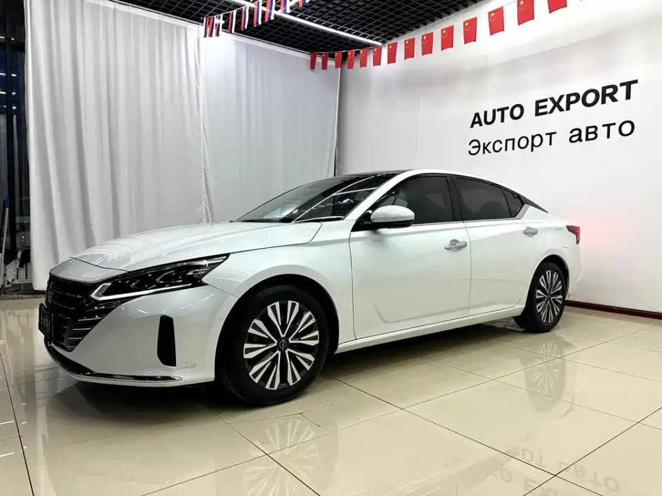 Nissan Teana