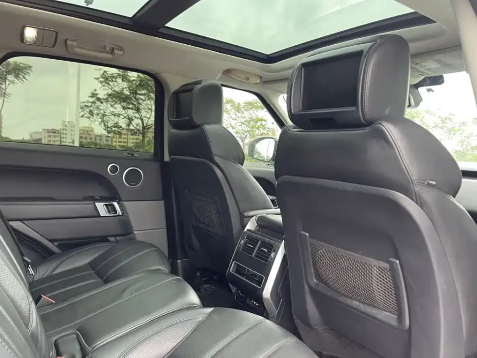 Land Rover Sport