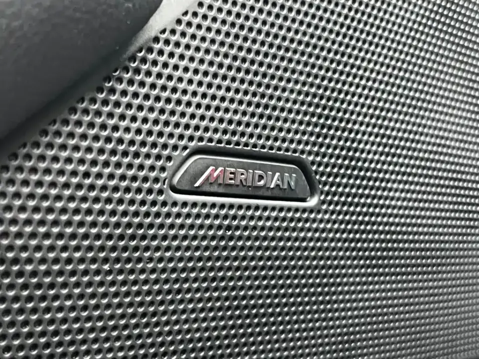 Land Rover Velar