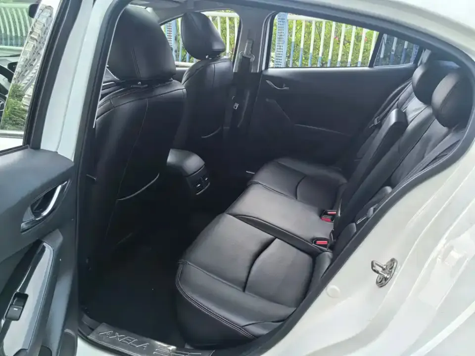 Mazda 3 Axela