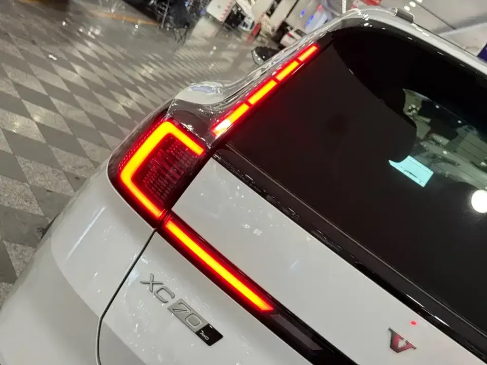 Volvo XC70 PHEV