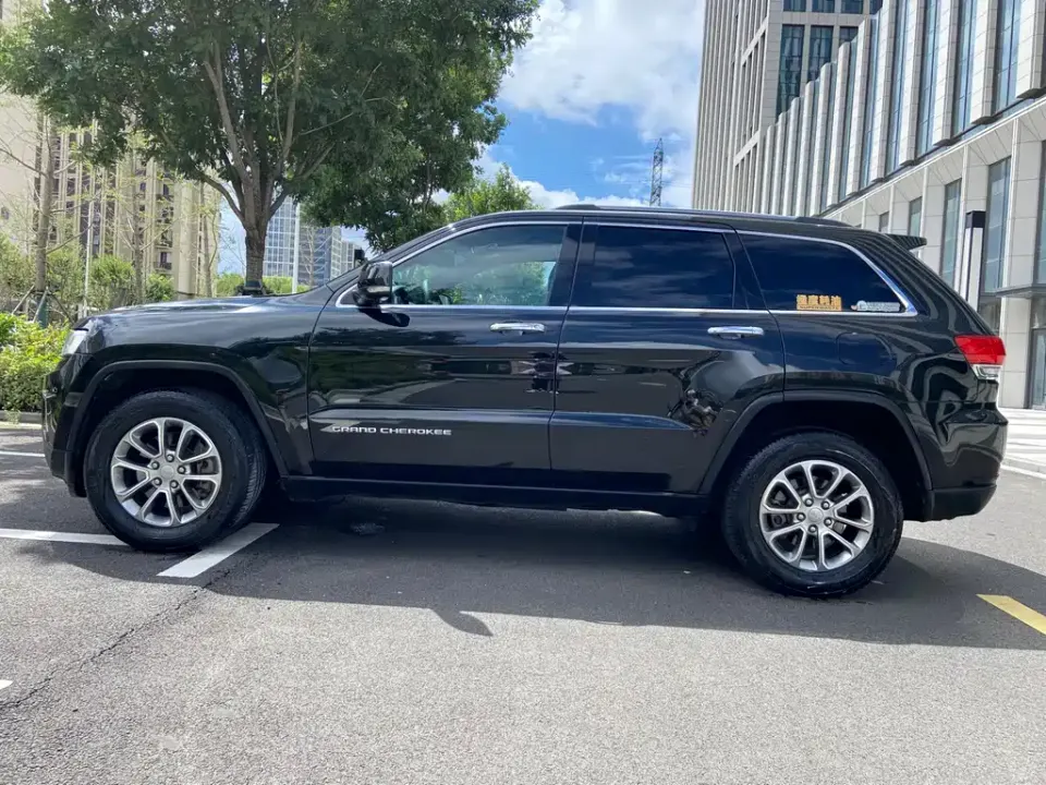 Jeep Grand Cherokee (Import)