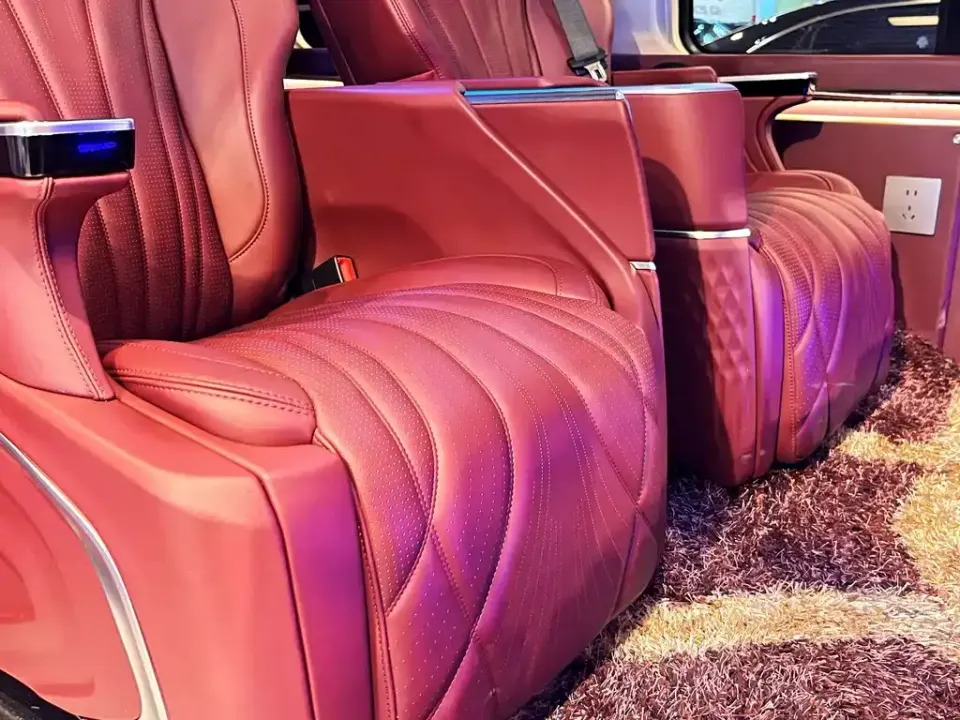 GMC Savana