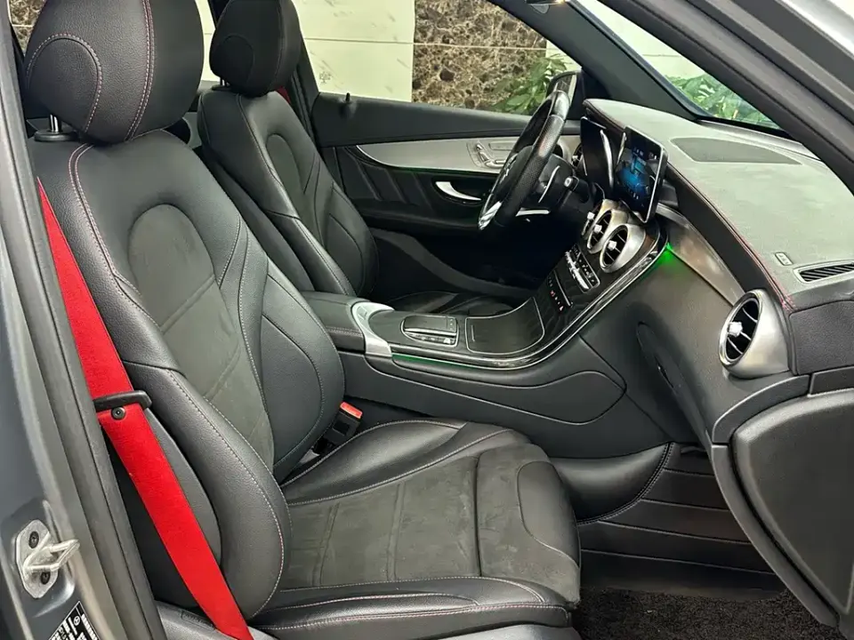 Mercedes-Benz GLC AMG