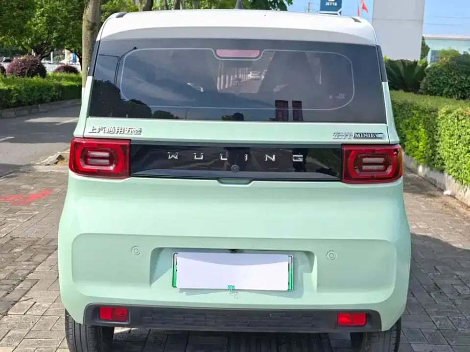 Wuling MINIEV