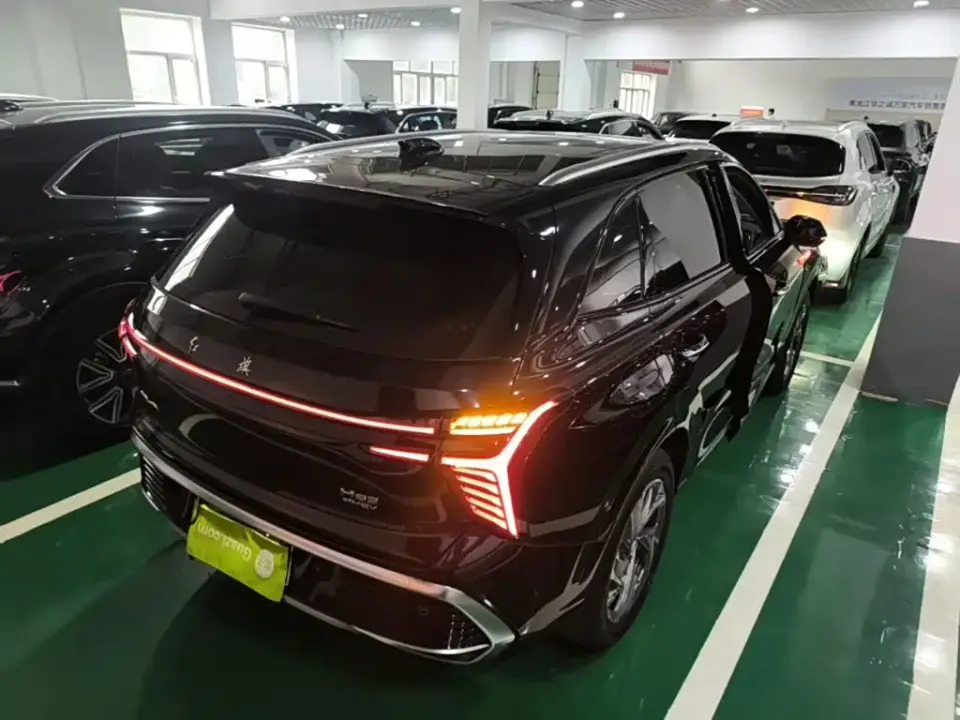 Hongqi Hongqi HS3 PHEV