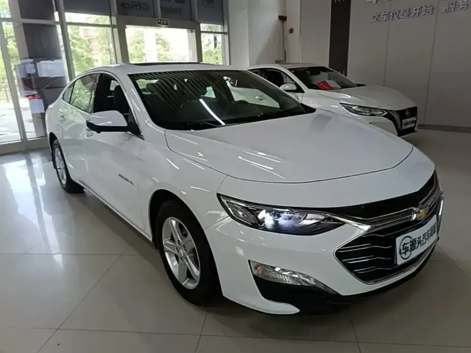 Chevrolet Malibu XL