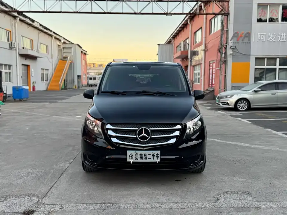 Mercedes-Benz Vito