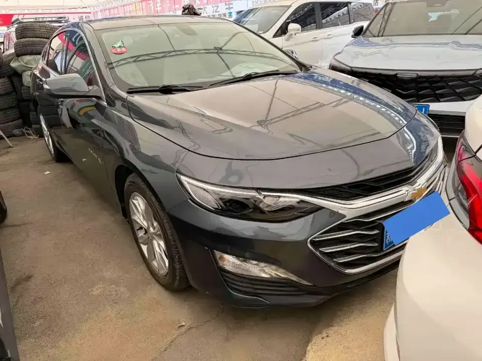 Chevrolet Malibu XL