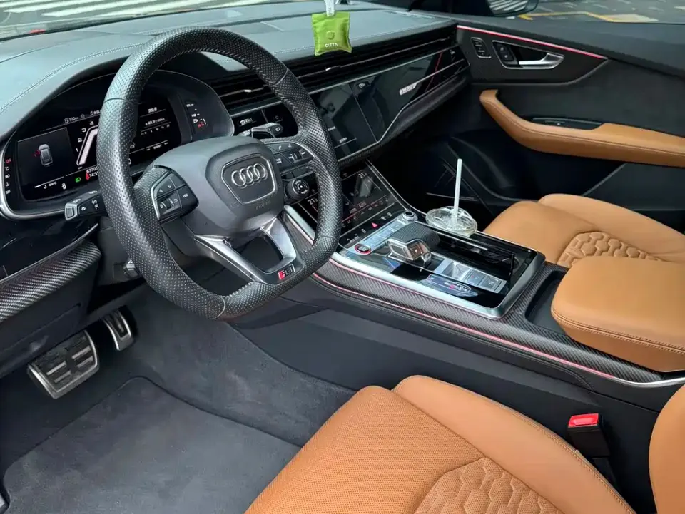 Audi RS Q8