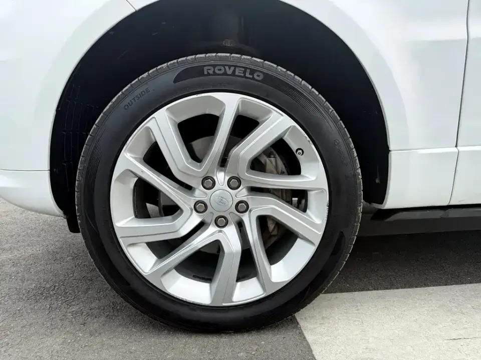 Land Rover Sport